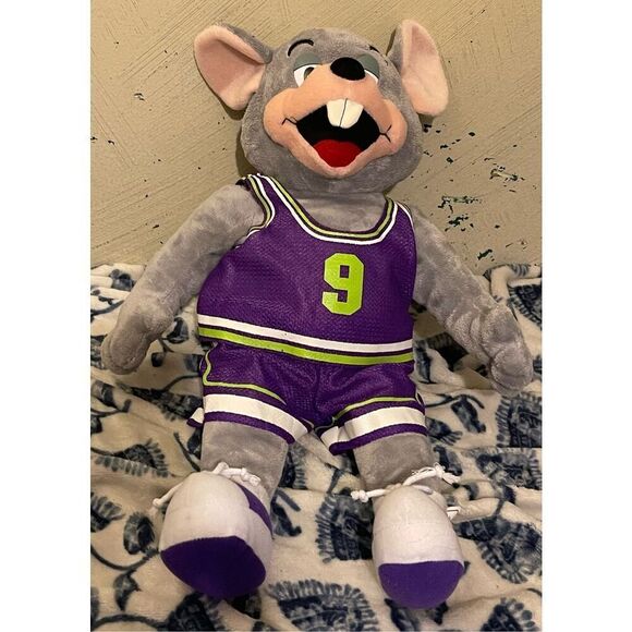 18” Chuck E Cheese Plush Mouse Badketball Star Player #9 - Picture 7 of 8